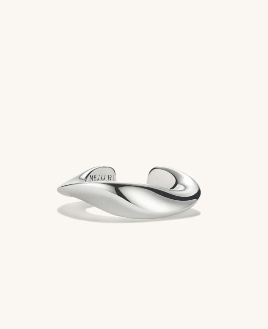 Wave Ear Cuff